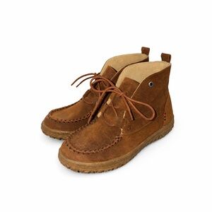 NWOT Brown Suede Lace-Up Boots